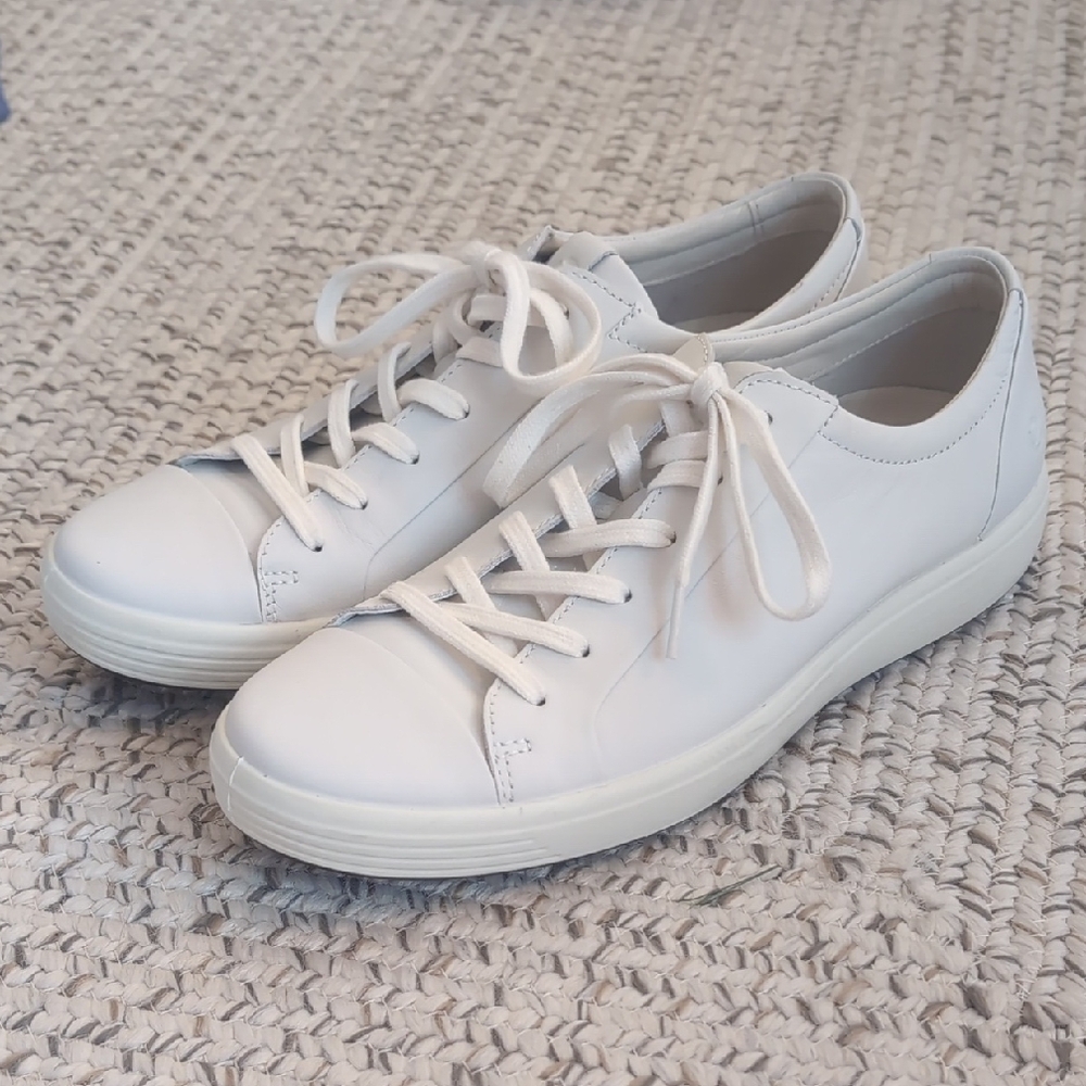 Ecco Men's White Leather Sneakers